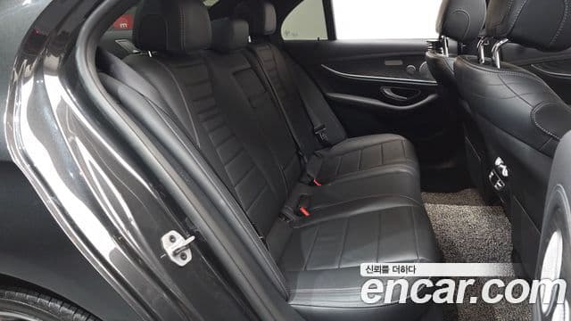 Mercedes-Benz E-класс W213 E350 4MATIC AMG Line Edition, 2021 12