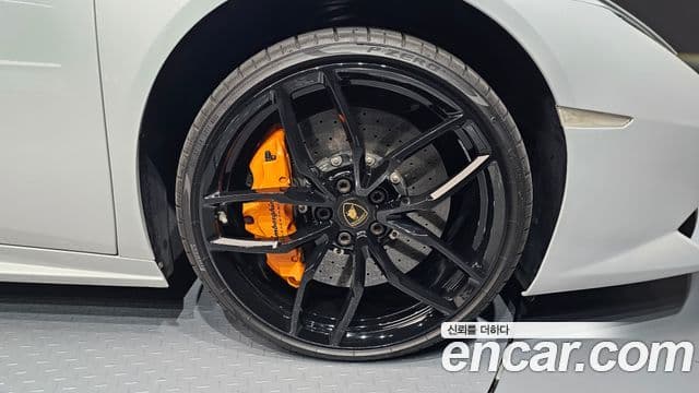 Lamborghini 우라칸 LP610-4 Spyder, 2018 все фото