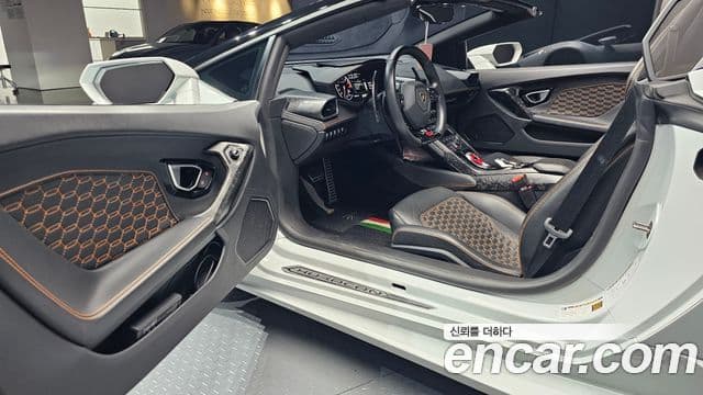 Lamborghini 우라칸 LP610-4 Spyder, 2018 11