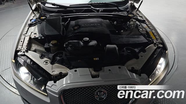 Jaguar New XF X250, 2013 6