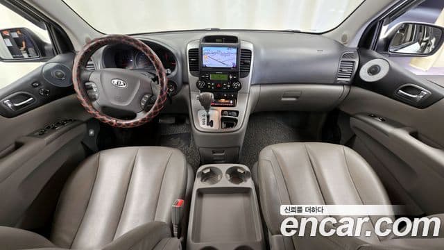 Kia Carnival R Premium, 2012 7