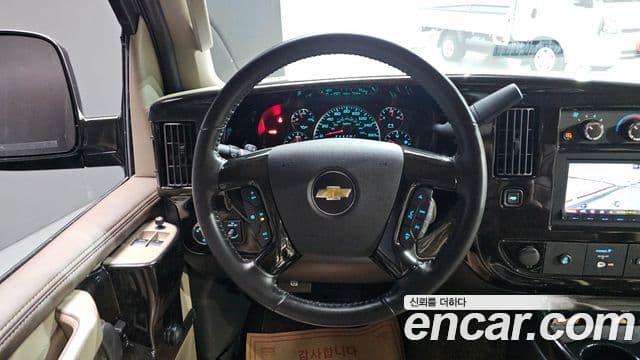 Chevrolet 익스프레스밴, 2017 13