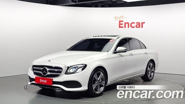 Mercedes-Benz E-класс W213 E300 4MATIC Avantgarde Intelligent Drive, 2017 1