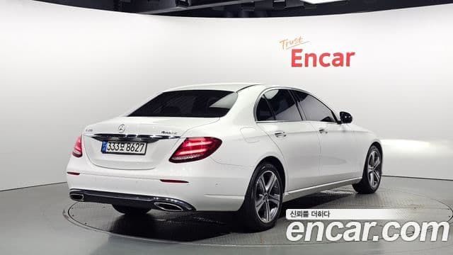 Mercedes-Benz E-класс W213 E300 4MATIC Avantgarde Intelligent Drive, 2017 2