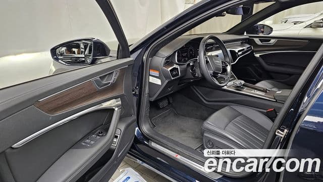 Audi A6 (C8) Premium, 2023 10