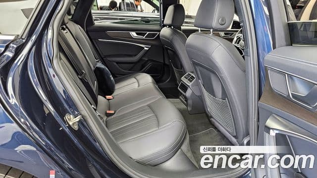 Audi A6 (C8) Premium, 2023 12