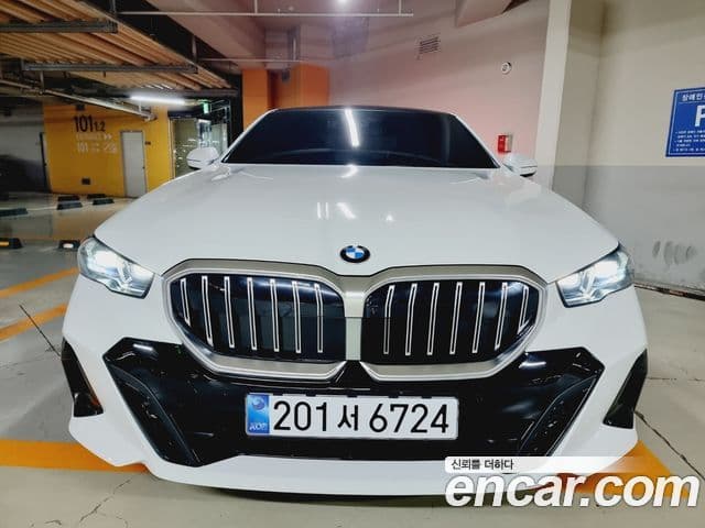 BMW 5시리즈 (G60) 530i xDrive M Sport, 2024 1