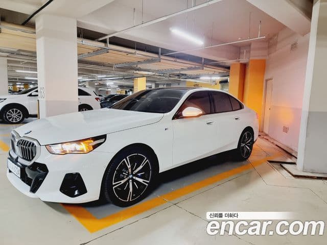 BMW 5시리즈 (G60) 530i xDrive M Sport, 2024 2
