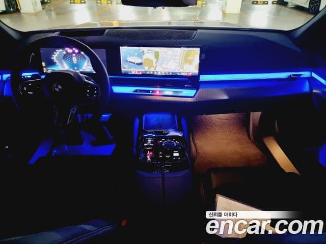 BMW 5시리즈 (G60) 530i xDrive M Sport, 2024 11