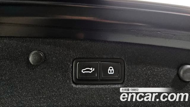 Kia K8 гибрид Signature, 2023 17