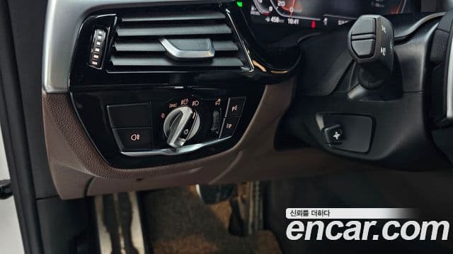 BMW 6시리즈 GT (G32) 620d M Sport, 2020 16