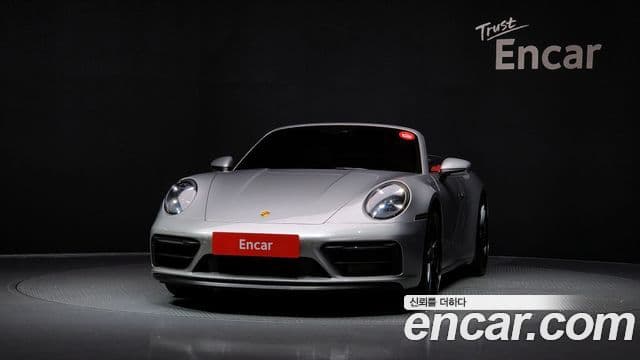 Porsche 911 (992) Carrera 4 GTS кабриолет, 2022 3