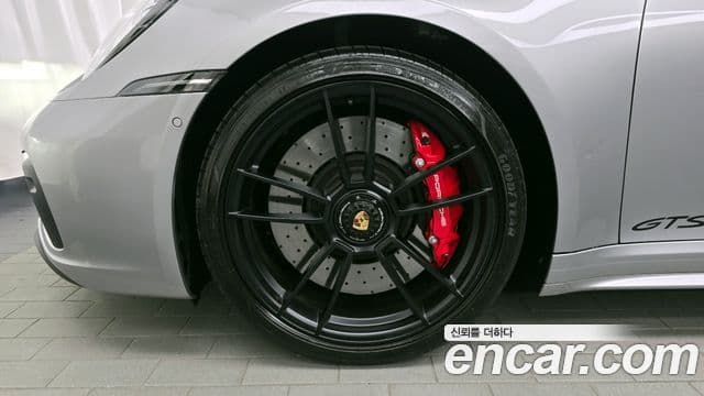 Porsche 911 (992) Carrera 4 GTS кабриолет, 2022 все фото