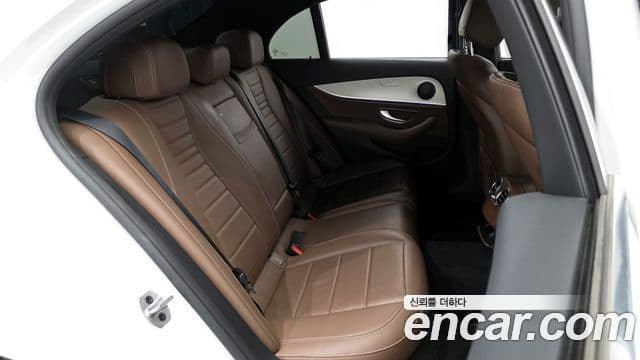 Mercedes-Benz E-класс W213 Avantgarde, 2021 12