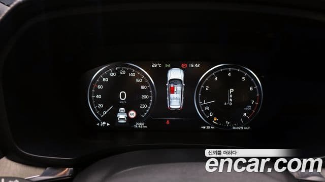 Volvo V60 Cross Country 2세대 T5 Pro AWD, 2020 8