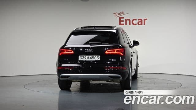 Audi Q5 (FY) Premium, 2020 4