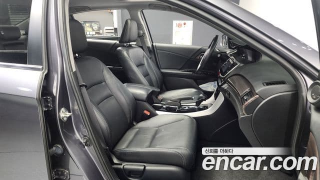 Honda 올뉴어코드 9세대, 2017 11