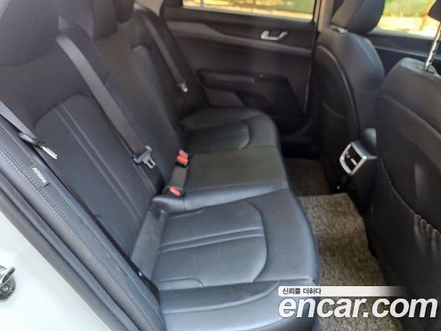 Kia K5 3세대 Prestige, 2023 10