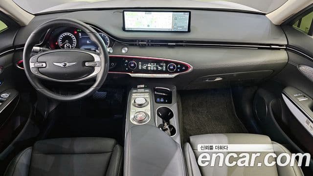 Genesis GV70, 2023 7