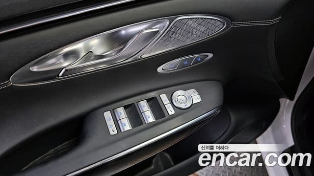 Genesis GV70, 2023 18