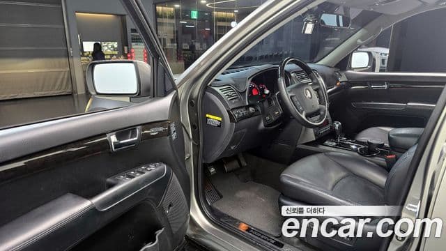 Kia Mohave 4WD KV300, 2012 11