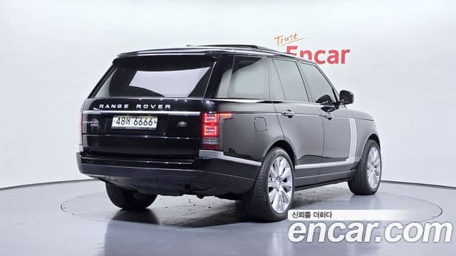 Land Rover Range Rover 4세대 4.4 SDV8 Vogue SE дизель, 2014 2