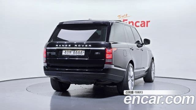 Land Rover Range Rover 4세대 4.4 SDV8 Vogue SE дизель, 2014 4