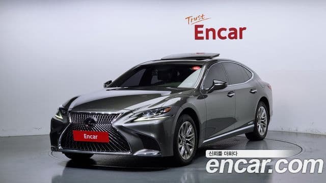 Lexus LS500h 5세대 3.5 Luxury AWD, 2018 1