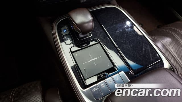 Lexus LS500h 5세대 3.5 Luxury AWD, 2018 9