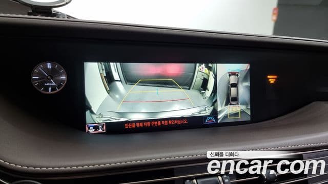 Lexus LS500h 5세대 3.5 Luxury AWD, 2018 14