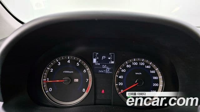 Hyundai Accent(новый кузов / новое поколение) 1.4 VVT Smart, 2015 8