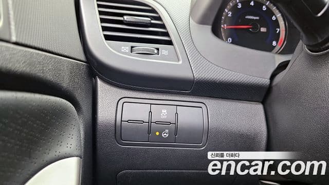 Hyundai Accent(новый кузов / новое поколение) 1.4 VVT Smart, 2015 16