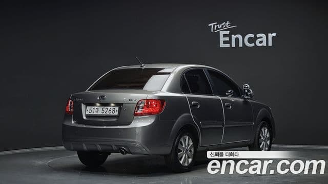 Kia Pride(новый кузов / новое поколение) 4DR 1.6 CVVT SLX, 2011 2