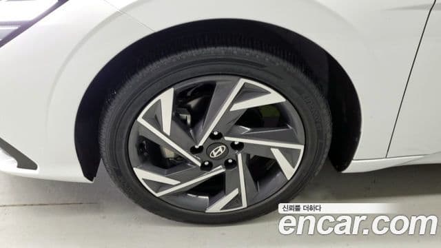 Hyundai The / новый New Avante (CN7) Inspiration, 2025 все фото