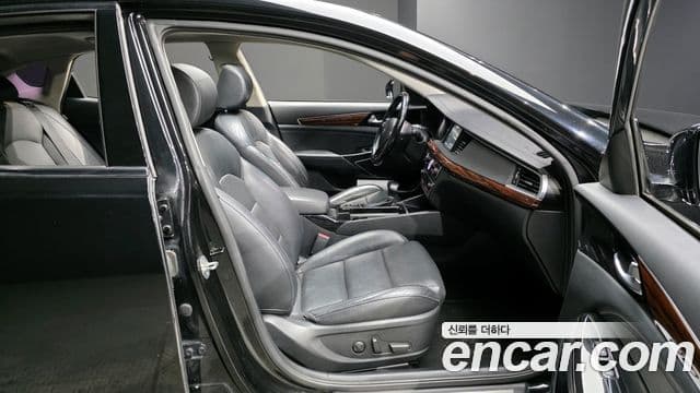 Kia All New K7 Prestige, 2016 10