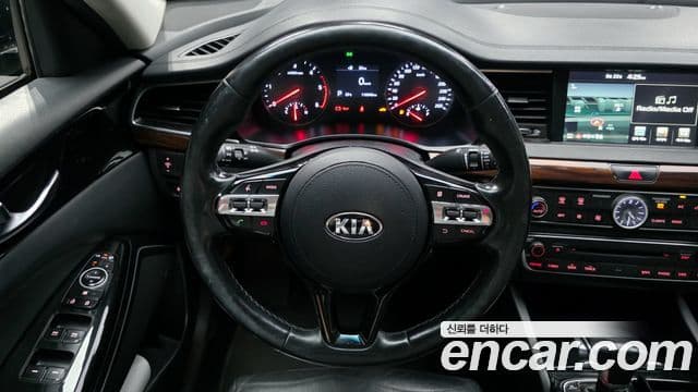 Kia All New K7 Prestige, 2016 13