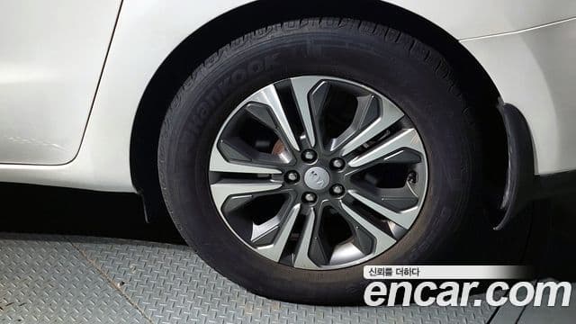 Kia The / новый New Carnival Prestige, 2019 все фото