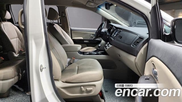 Kia The / новый New Carnival Prestige, 2019 10