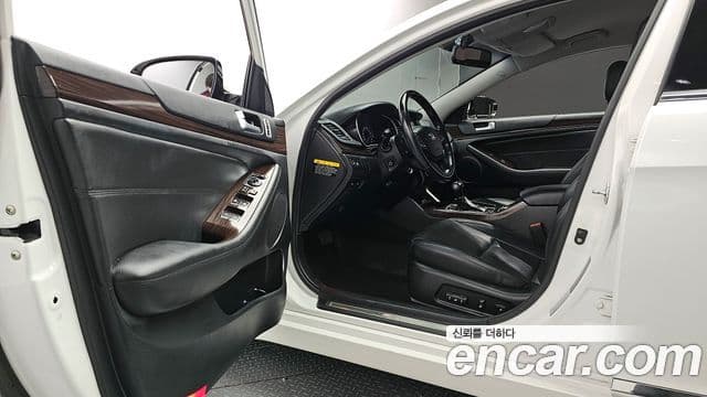 Kia The / новый New K7 Prestige, 2015 10