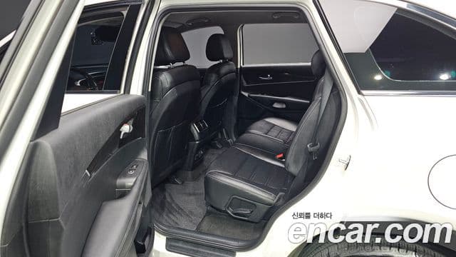 Kia All New Sorento Luxury, 2016 11
