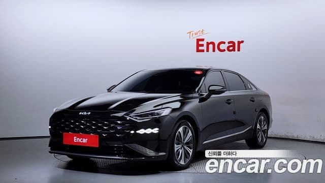 Kia K8 Signature, 2022 1