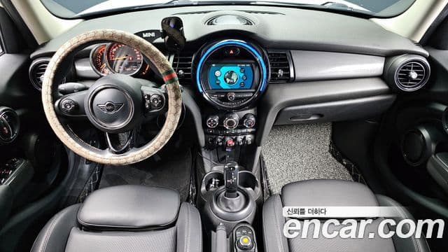 Mini Cooper D 3세대, 2019 7