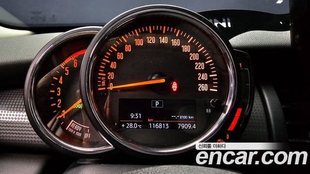 Mini Cooper D 3세대, 2019 8