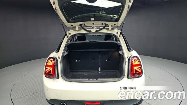 Mini Cooper D 3세대, 2019 20