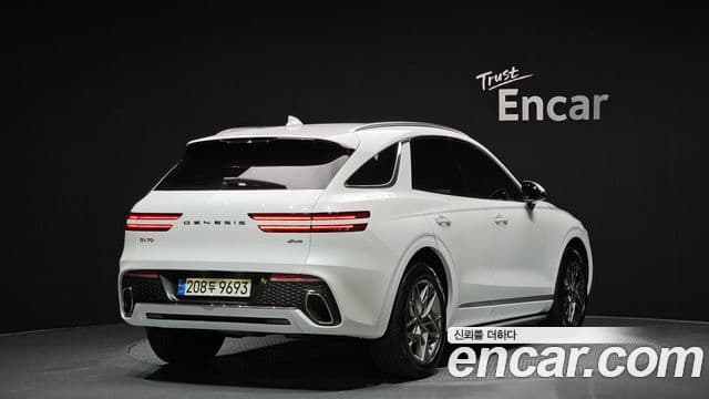 Genesis GV70, 2022 2
