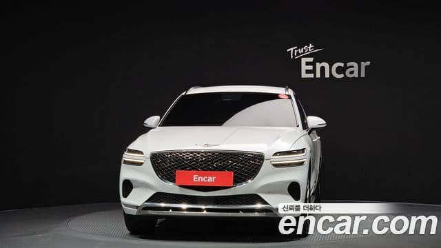 Genesis GV70, 2022 3