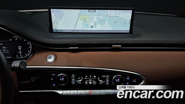 Genesis GV70, 2022 13