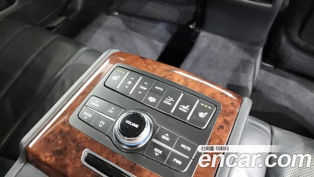 Hyundai Equus(новый кузов / новое поколение) Prime VIP팩, 2010 19