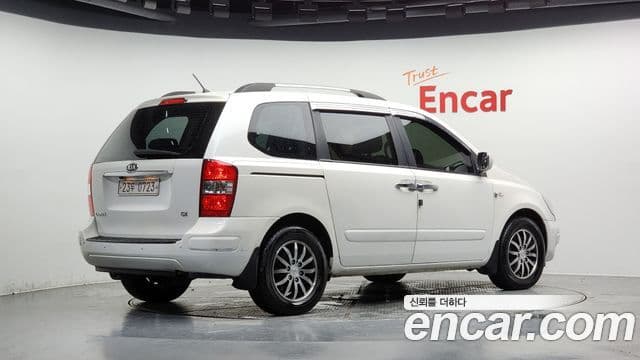 Kia 뉴카니발 люксовая версия, 2010 18