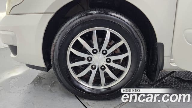 Kia 뉴카니발 люксовая версия, 2010 15